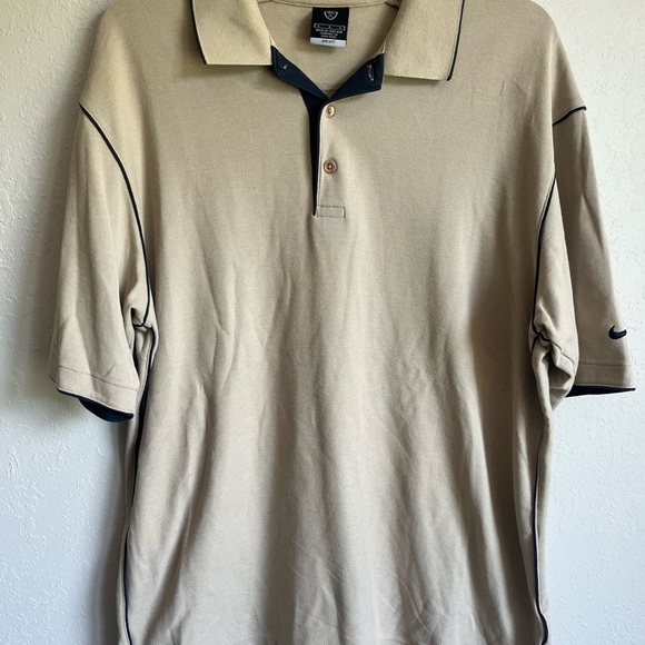 Men’s L Tan Nike Golf Dri Fit Short Sleeve Lightweight Breathable Polo - Picture 1 of 6